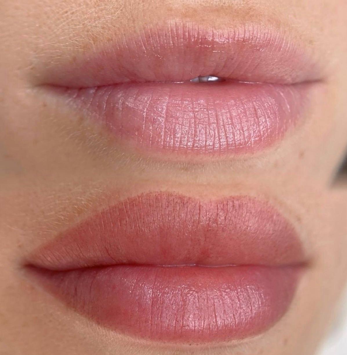 Lip blush, met blijvend natuurlijk resultaat.